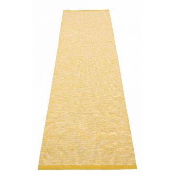Covor tip traversă pentru interior și exterior galben muștar 70x300 cm Sam Mustard – Pappelina