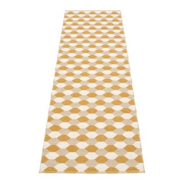 Covor tip traversă pentru interior și exterior galben ocru 70x250 cm Dana Ochre – Pappelina