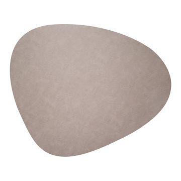 Covor din piele grej 92x108 cm Curve XXXL Bull – LIND DNA Covor din piele grej 92x108 cm Curve XXXL Bull – LIND DNA