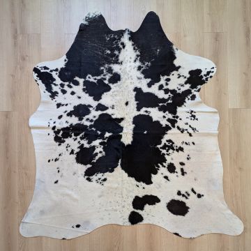 Covor din Piele de Vaca - Alb & Negru Pestrit (190cm x 180cm) - Default Title