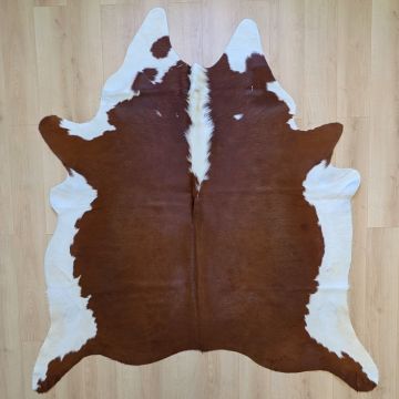Covor din Piele de Vaca - Maro & Alb (220cm x 210cm) - Default Title