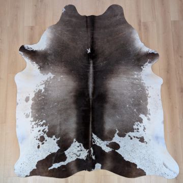 Covor din Piele de Vaca - Maro Inchis & Alb (225cm x 195cm) - Default Title