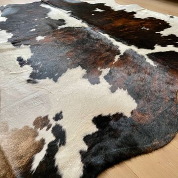 Covor din Piele de Vaca - Tricolor (225cm x 210cm) - Default Title