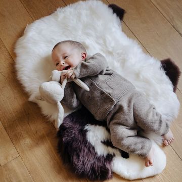 Covor pentru copii din blana naturala cu model de oita Wooly - Default Title